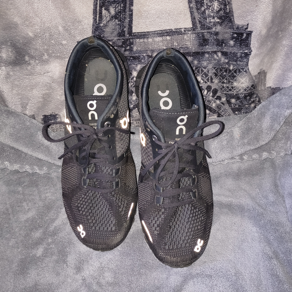 On Running Sneakers